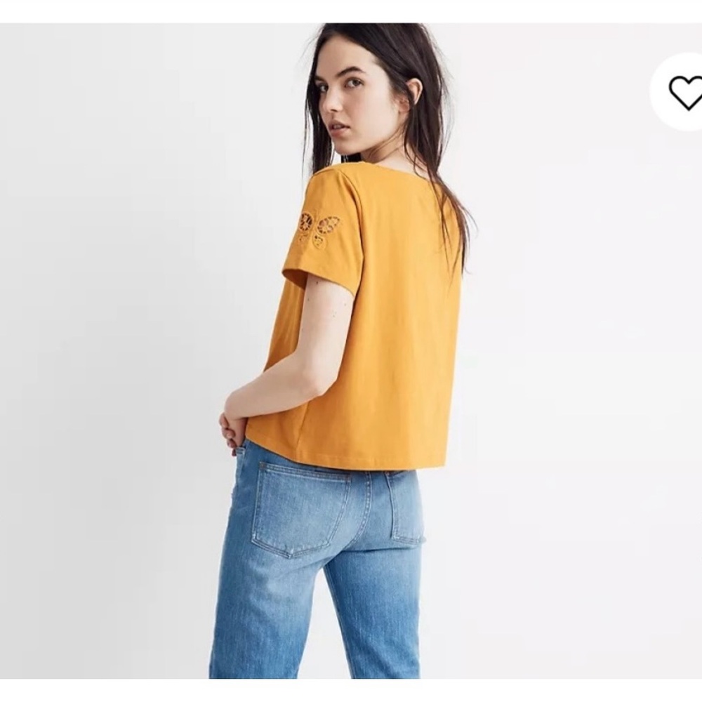 Madewell | Butterfly embroidered tee- Size M